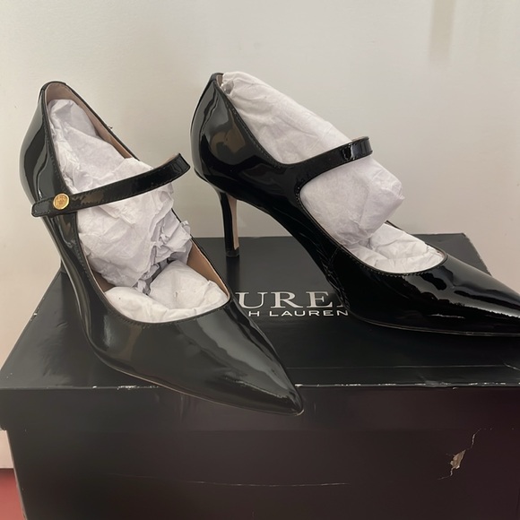 RALPH LAUREN | Lanette Patent Leather Mary Jane Pumps Sz 8.5M - Picture 3 of 6